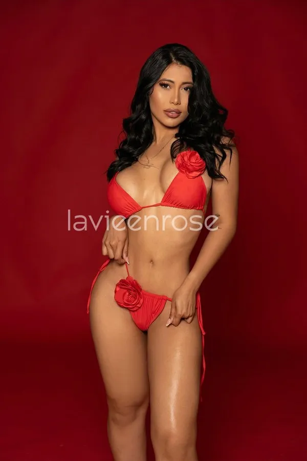 Naomi escort venezolana en Barcelona